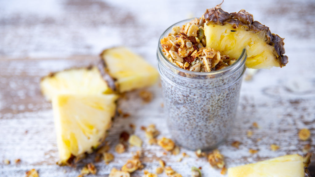 Piña Colada Chia Pudding – Paleonola